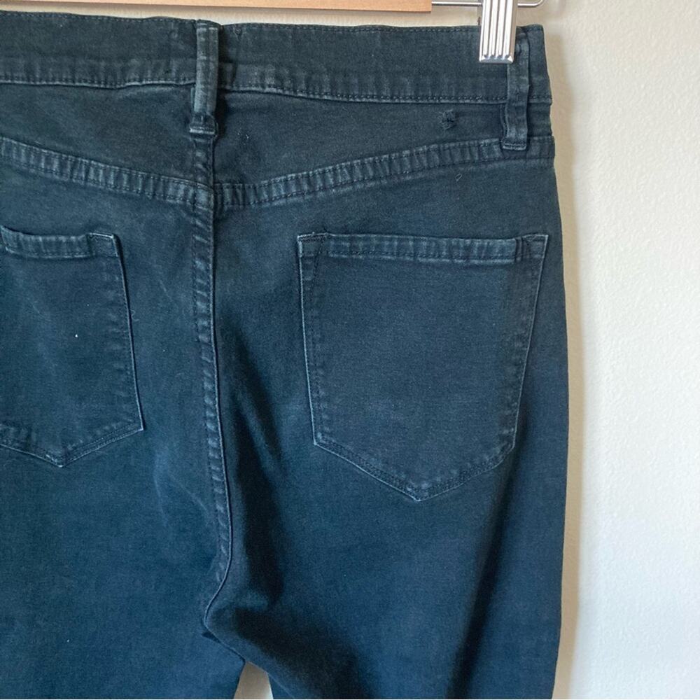 BDG Twig High Rise Distressed Skinny Jeans Size 26 - Picture 4 of 7